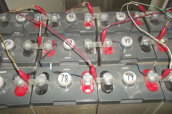 蓄電池故障監(jiān)測報警系統(tǒng)