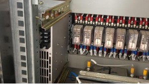 淺談蓄電池智能在線養(yǎng)護(hù)終端的應(yīng)運(yùn)而生！