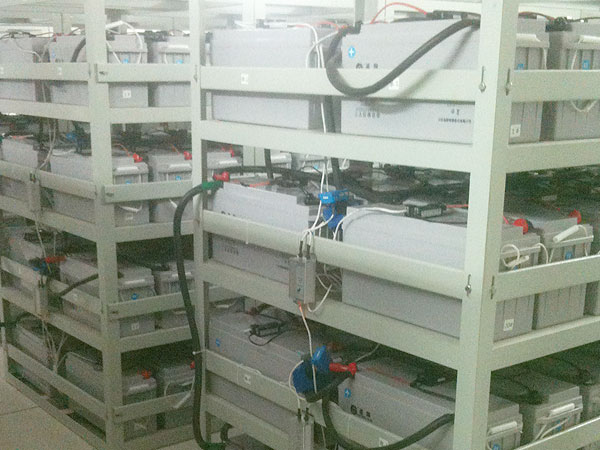 蓄電池監(jiān)測模塊