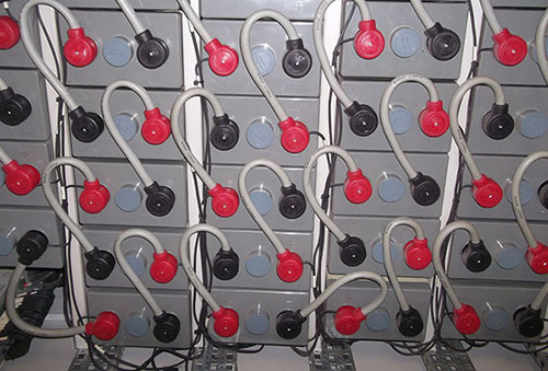 變配電站蓄電池在線監(jiān)測主機