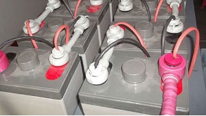 如何有效地監(jiān)測(cè)機(jī)房的蓄電池組？