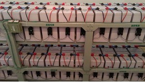 鈺鑫電氣詳解蓄電池在線監(jiān)測的功能特點(diǎn)？